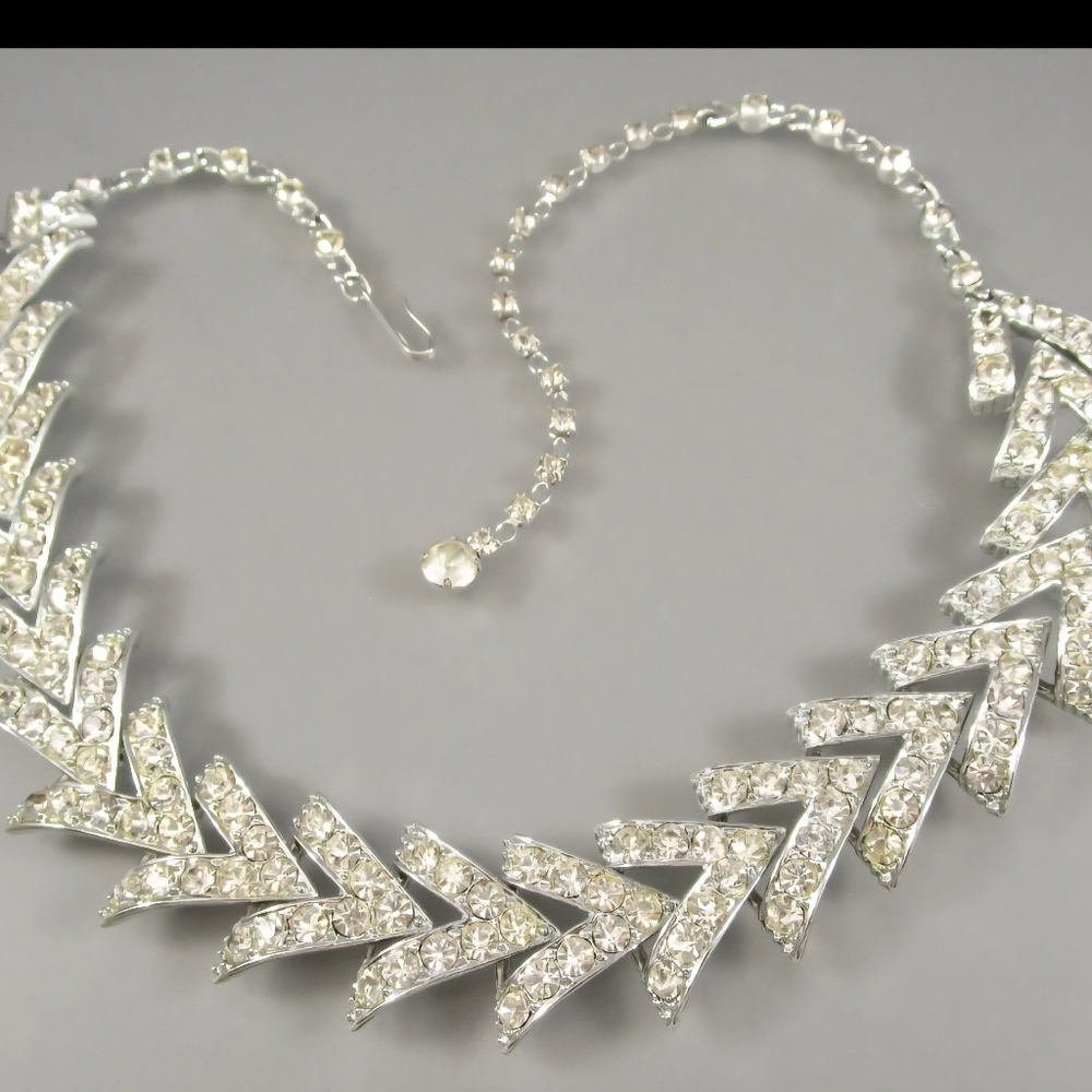 Vintage Sarah Coventry Rhinestone Chevron Necklace 1961
